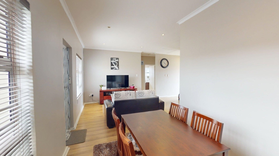 2 Bedroom Property for Sale in Algoa Park Eastern Cape